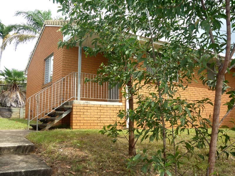 24 Hill Street, Kingston QLD 4114