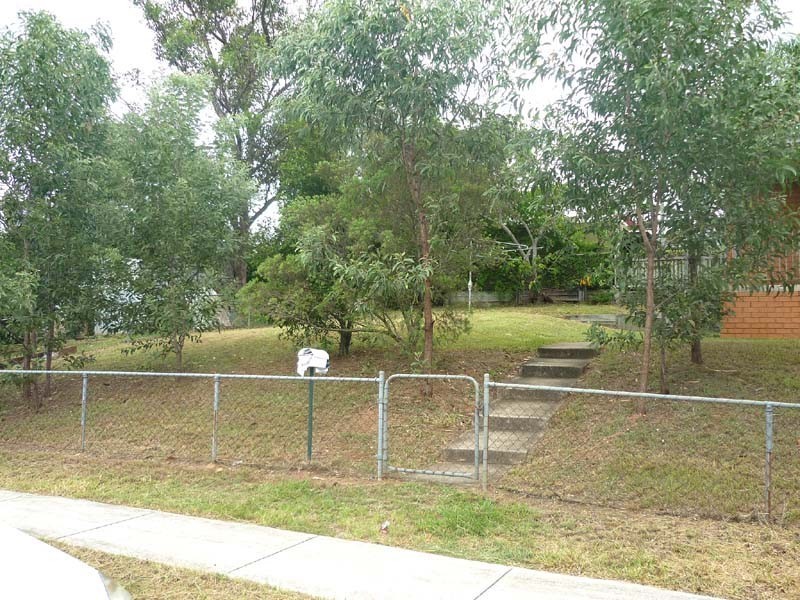 24 Hill Street, Kingston QLD 4114