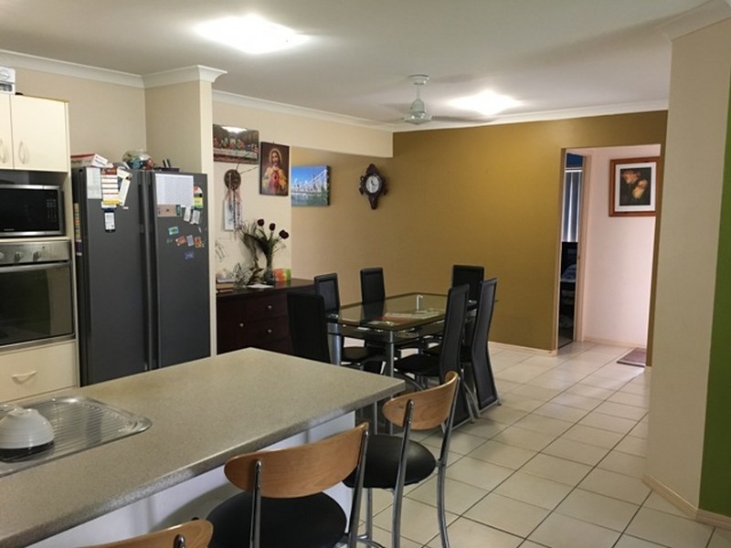 40 Spruce Street, Loganlea QLD 4131
