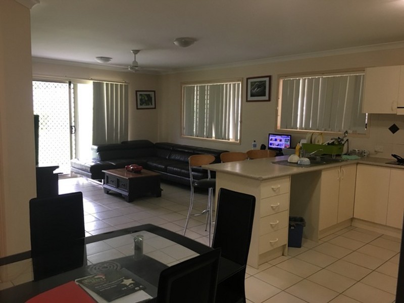 40 Spruce Street, Loganlea QLD 4131