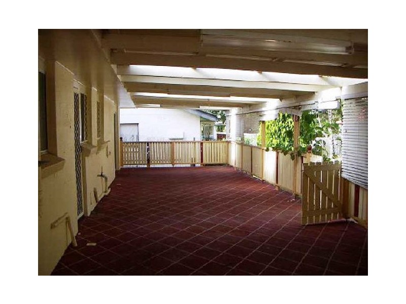 16 Mankina Street, Slacks Creek QLD 4127