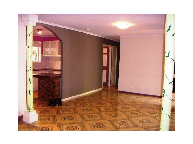 16 Mankina Street, Slacks Creek QLD 4127