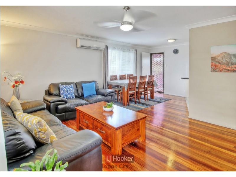 154 Railway Parade, Woodridge QLD 4114