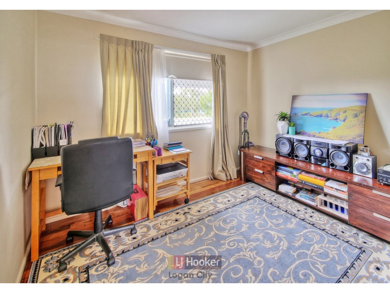 154 Railway Parade, Woodridge QLD 4114