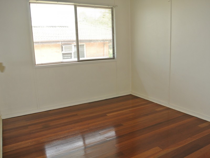 20 Jacaranda Ave, Logan Central QLD 4114