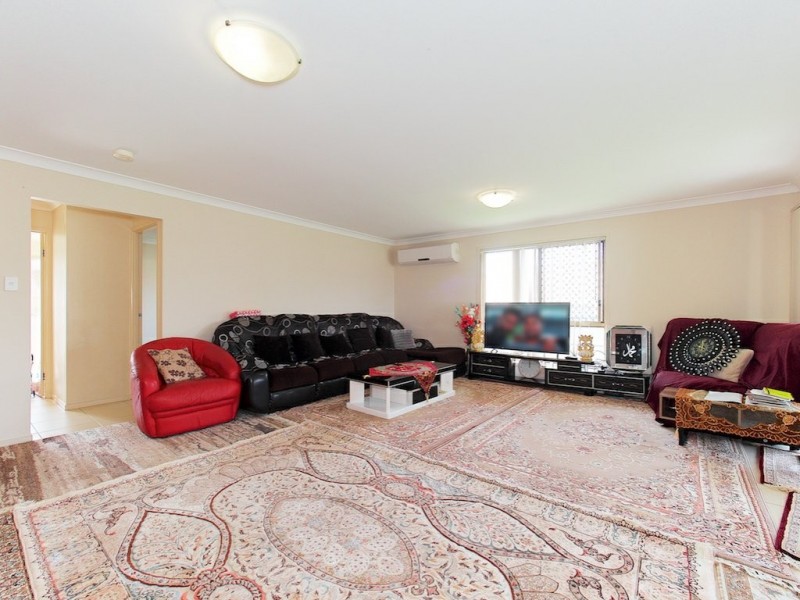 1 Airedale Court, Marsden QLD 4132
