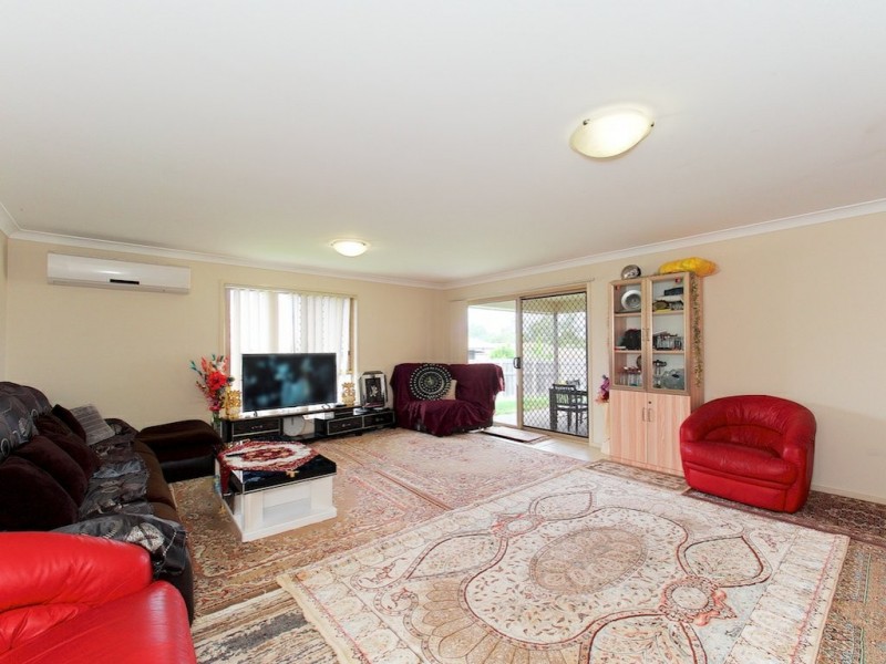 1 Airedale Court, Marsden QLD 4132