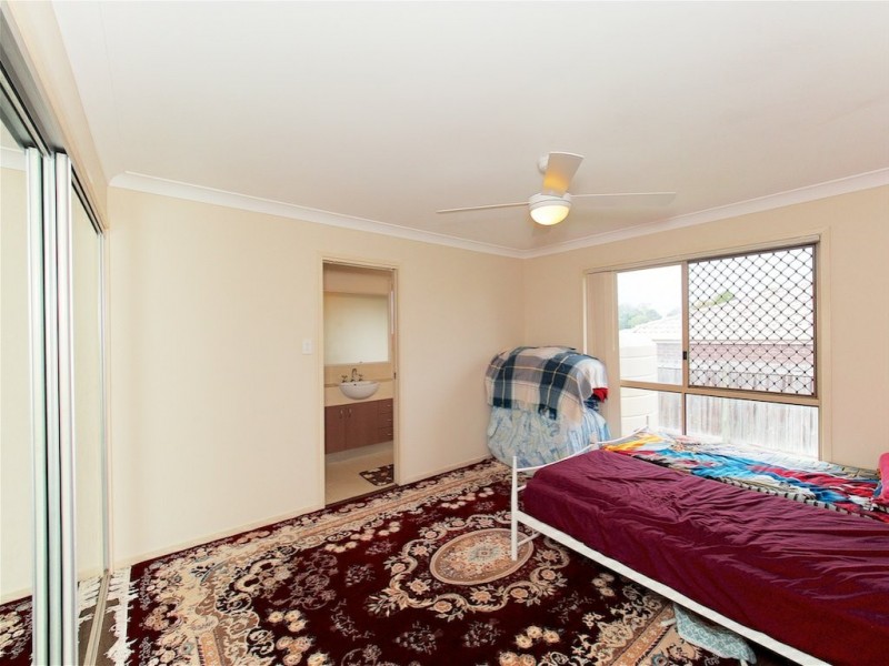1 Airedale Court, Marsden QLD 4132