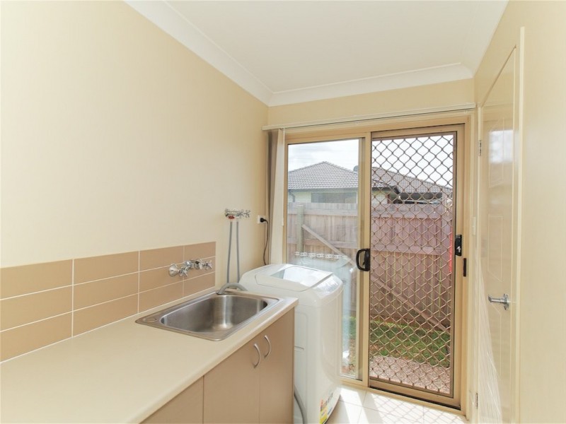 1 Airedale Court, Marsden QLD 4132