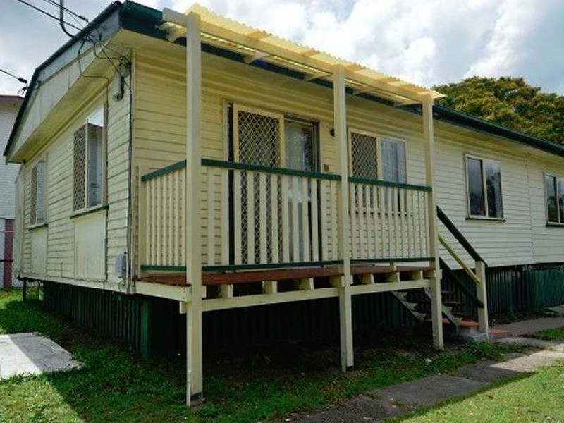 2 Prince Street, Woodridge QLD 4114