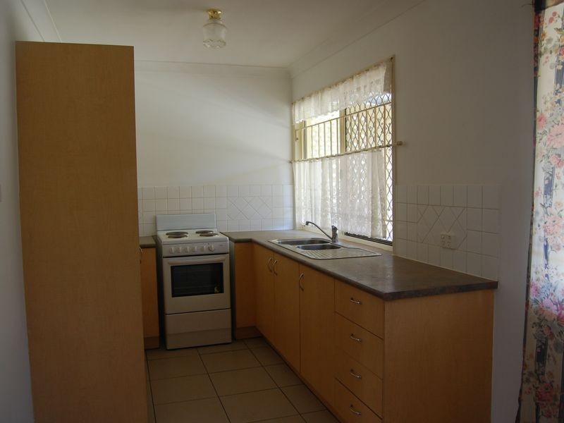 40 Jarrah Crescent, Logan Central QLD 4114