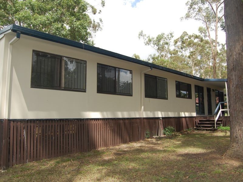 10 Velorum Drive, Kingston QLD 4114