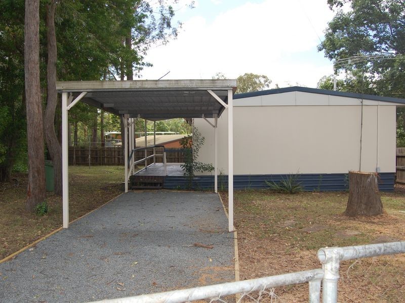 10 Velorum Drive, Kingston QLD 4114