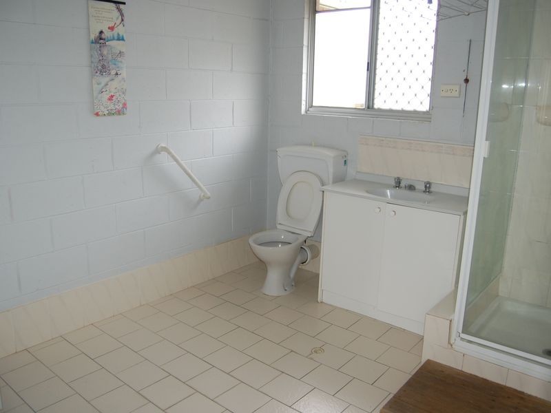 9/12 Defiance Road, Logan Central QLD 4114