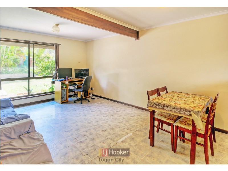 6/24 Garfield Road, Logan Central QLD 4114