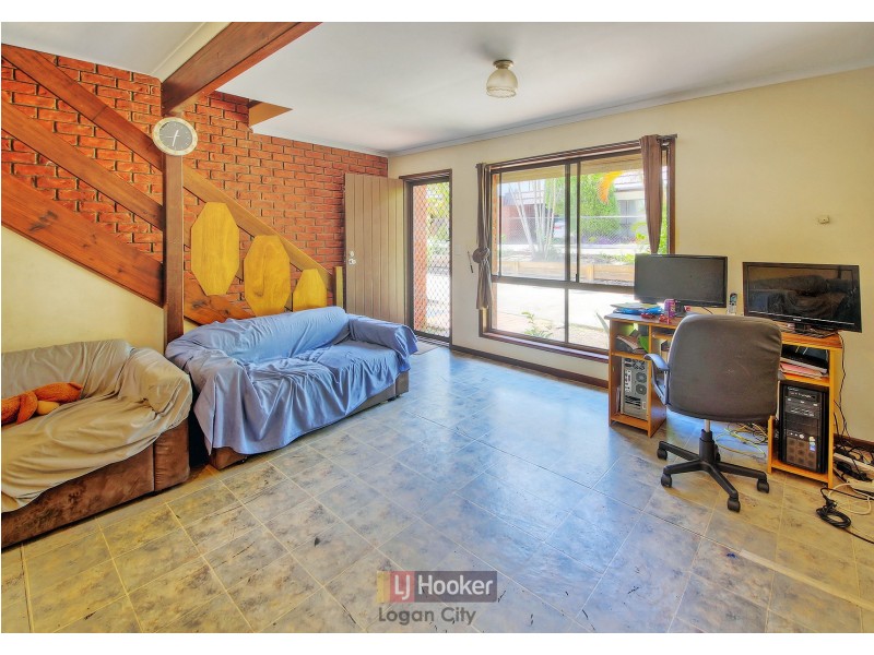 6/24 Garfield Road, Logan Central QLD 4114