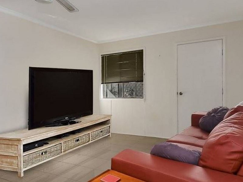 27 Wattle Street, Logan Central QLD 4114
