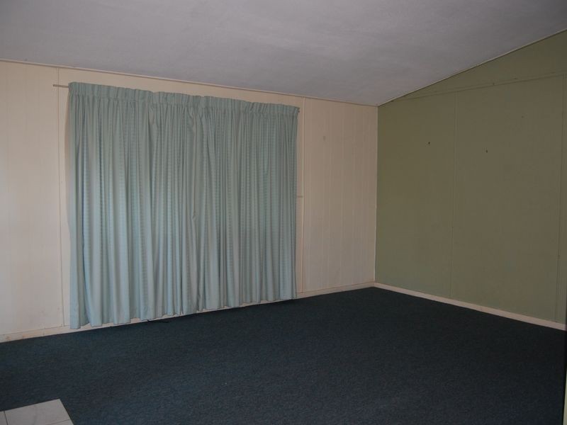 249 Kingston Rd, Woodridge QLD 4114