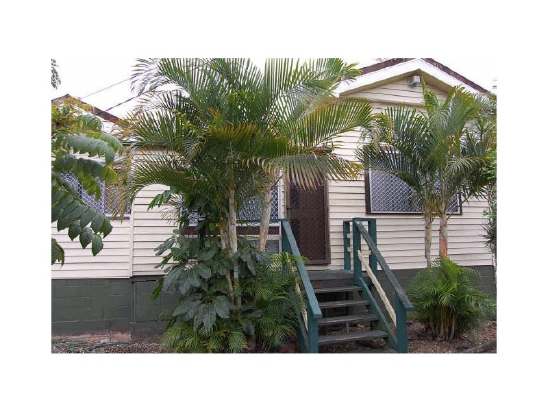 55 Laughlin Street, Kingston QLD 4114