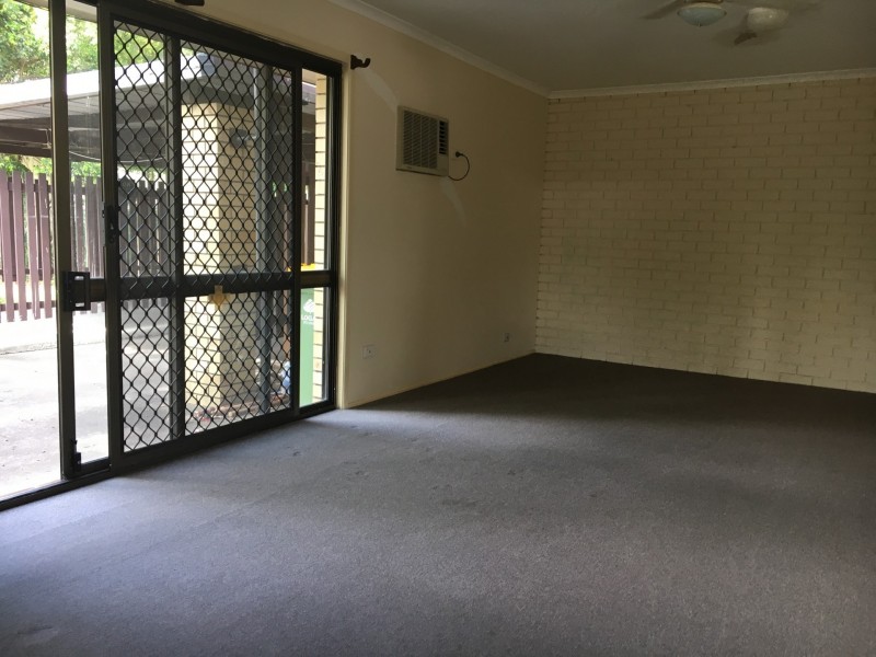 1/2 Lovell St, Slacks Creek QLD 4127