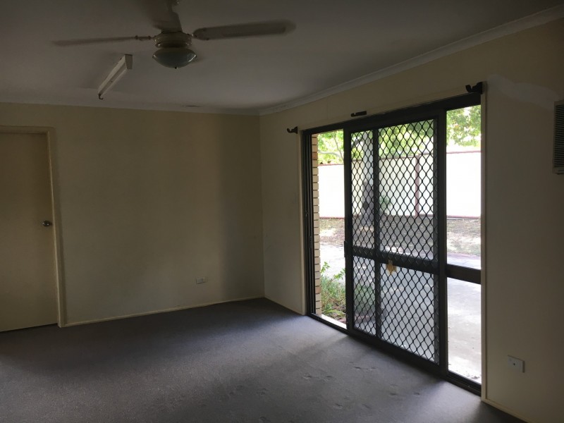 1/2 Lovell St, Slacks Creek QLD 4127