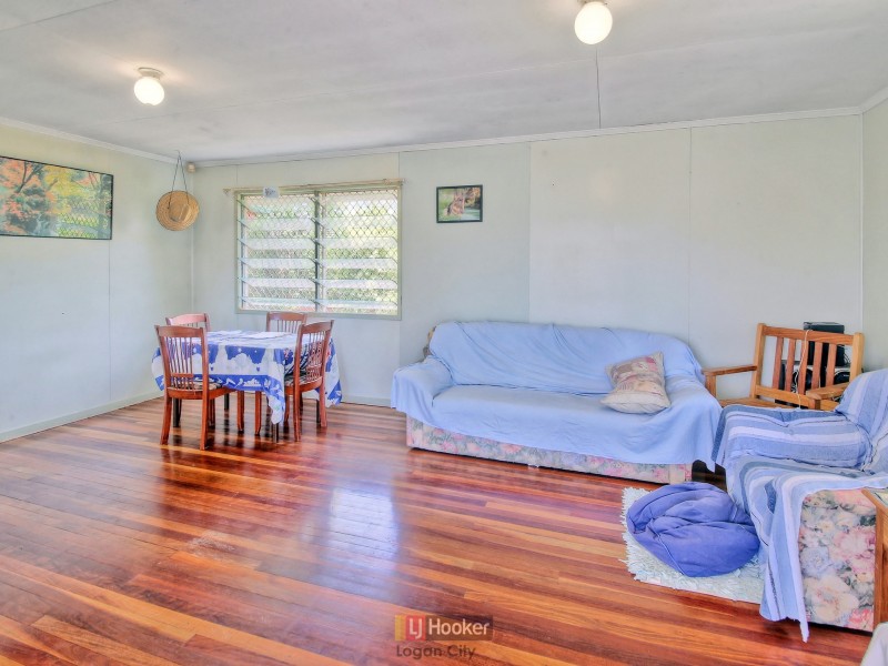 115 Station Road, Woodridge QLD 4114