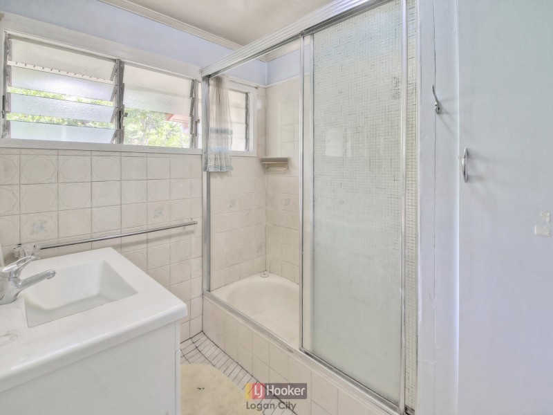 115 Station Road, Woodridge QLD 4114