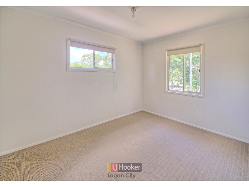 7 Garden Avenue, Woodridge QLD 4114