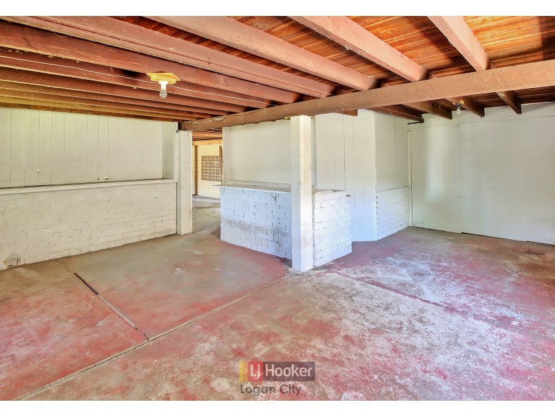 7 Garden Avenue, Woodridge QLD 4114