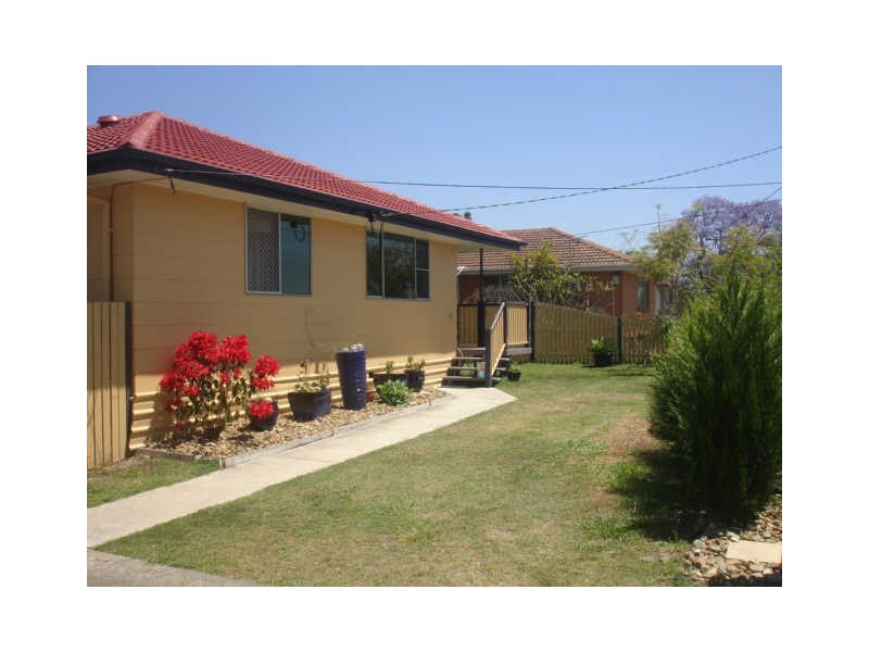 20 Natalie Street, Kingston QLD 4114