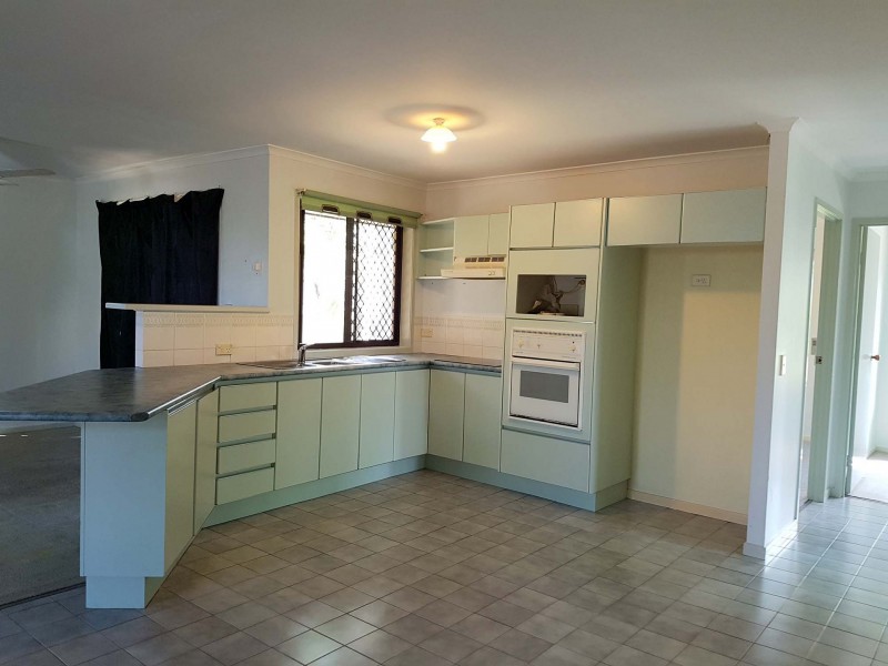 15 Network Drive, Boronia Heights QLD 4124