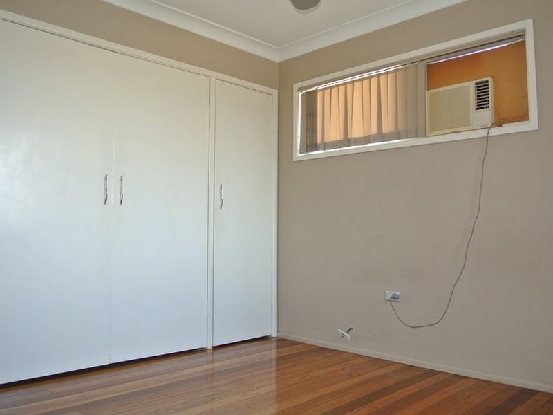 35 Pine Drive, Woodridge QLD 4114