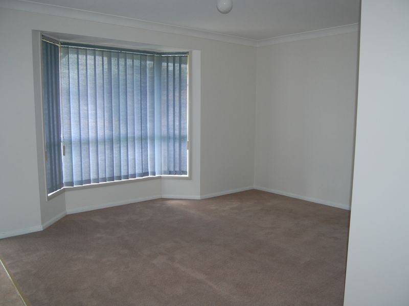 23 Buttercup Close, Meadowbrook QLD 4131