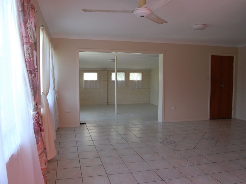30 Edith Street, Kingston QLD 4114