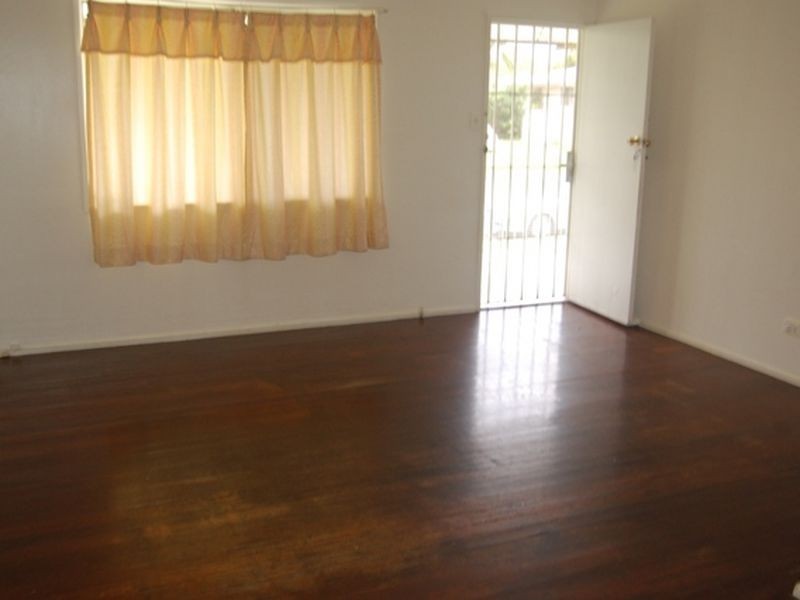 11 Benz Street, Logan Central QLD 4114