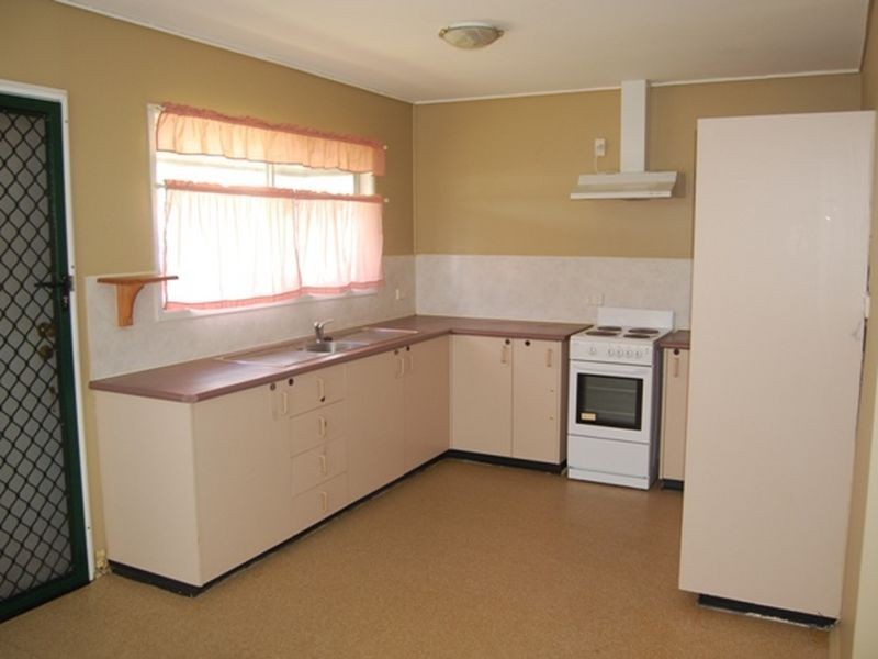 69 Mayes Avenue, Logan Central QLD 4114