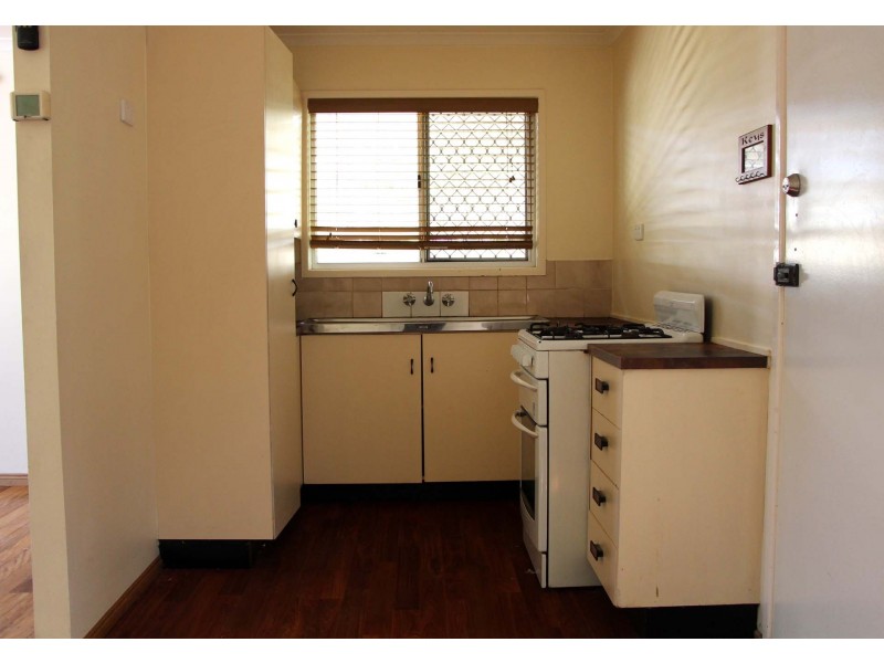 19 Hope Street, Kingston QLD 4114