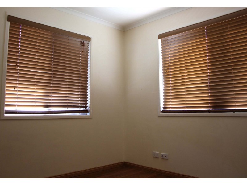 19 Hope Street, Kingston QLD 4114