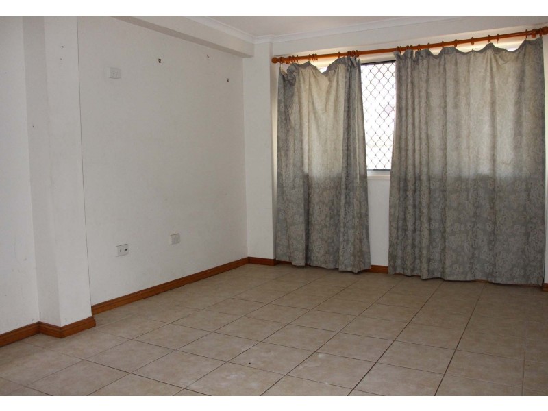 19 Hope Street, Kingston QLD 4114