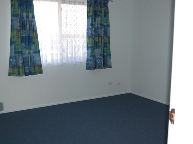 2/52 Blackwood Road, Logan Central QLD 4114