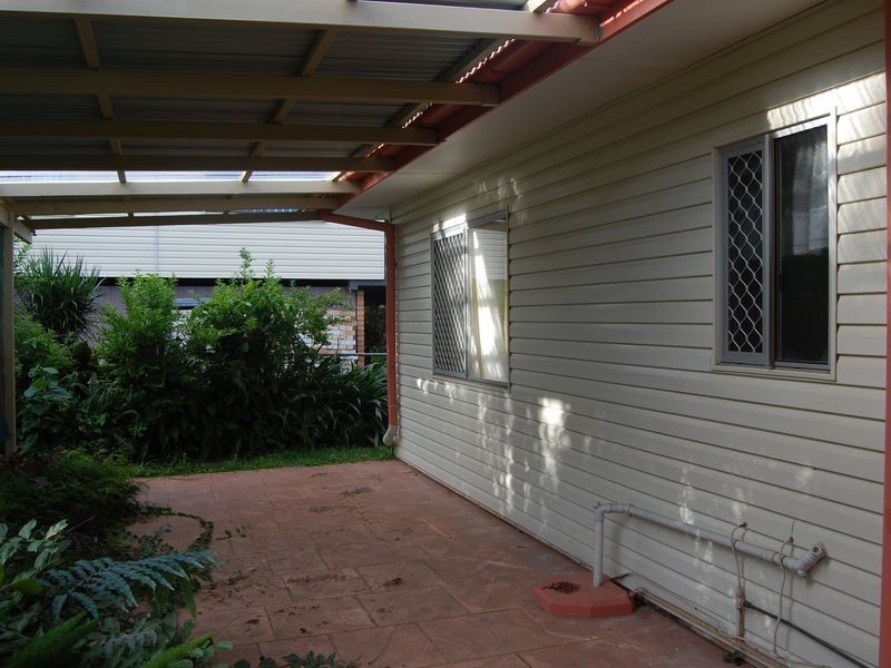 28 Adelaide St, Kingston QLD 4114