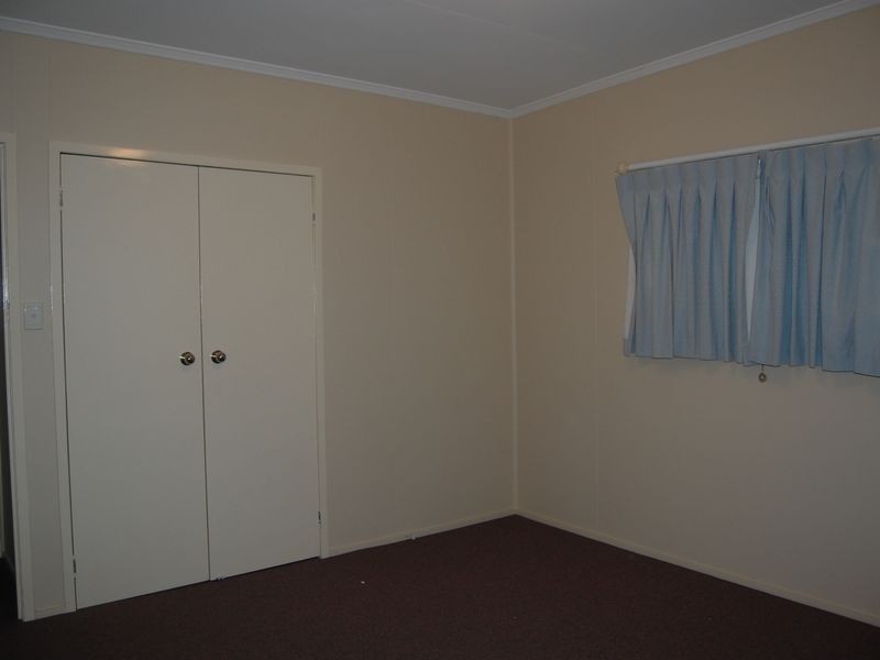 28 Adelaide St, Kingston QLD 4114