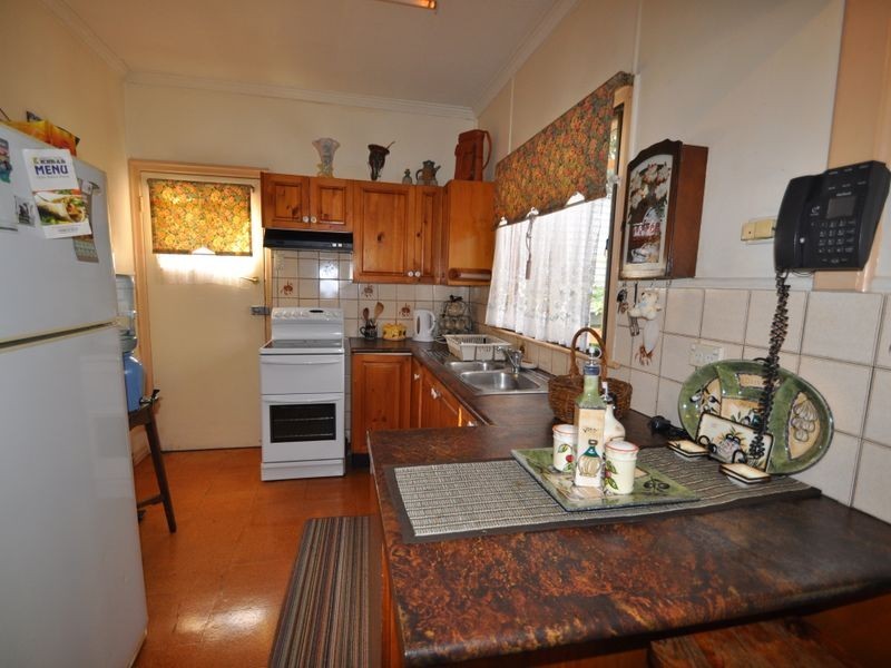 3 Oates Avenue, Woodridge QLD 4114