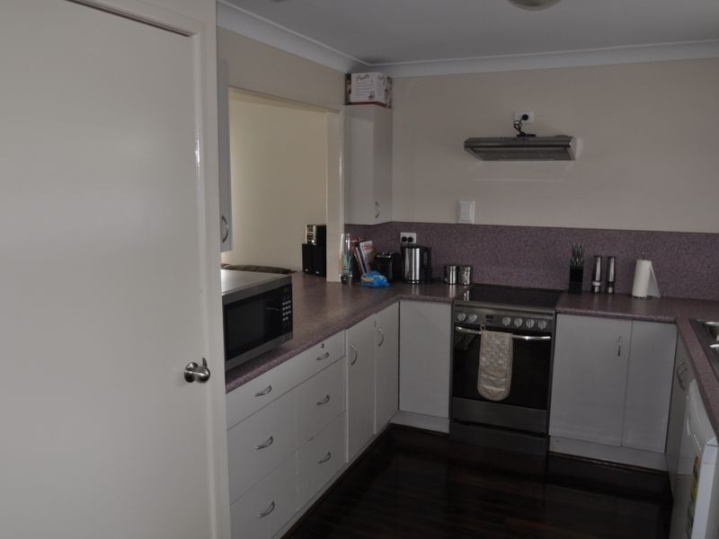 77 Fourth Ave, Marsden QLD 4132