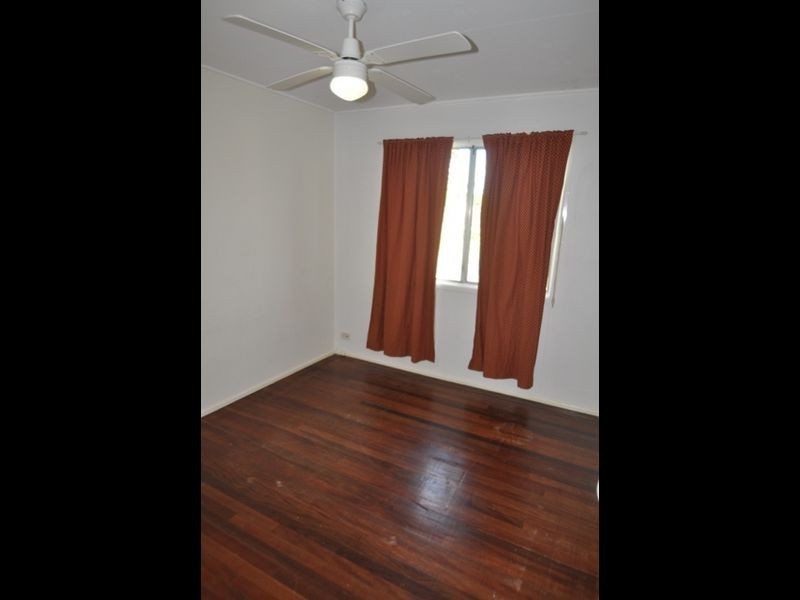 7 Charles Avenue, Logan Central QLD 4114