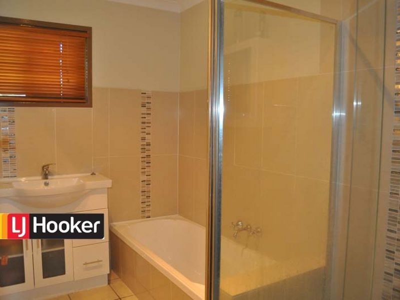 16 Jean Street, Woodridge QLD 4114