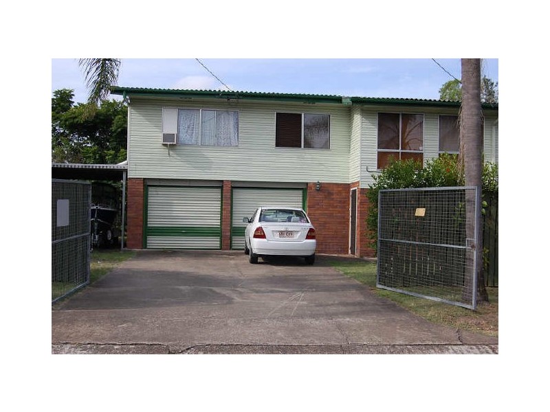 2 Birch Street, Kingston QLD 4114