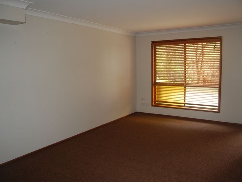 2/124 Smith Road, Woodridge QLD 4114
