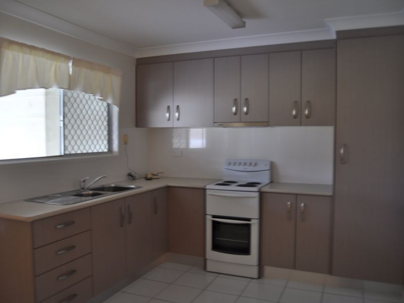 30 Alice Street, Kingston QLD 4114