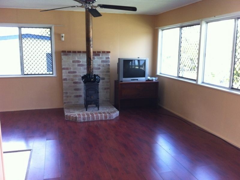 22 Clare Road, Kingston QLD 4114